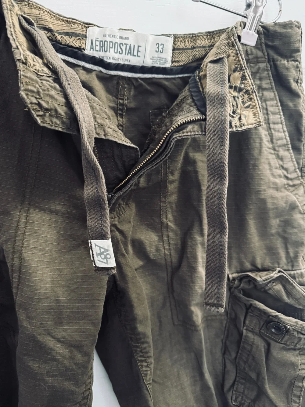 Aeropostale A87 Men’s Brown Ripstop Cargo Shorts NWOT